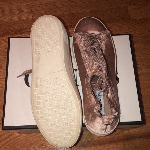 Brand New Steve Madden Pink Sneakers - Picture 4 of 5